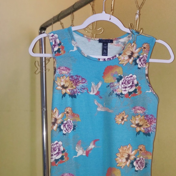 Floral detailing summertime dress - Picture 2 of 3